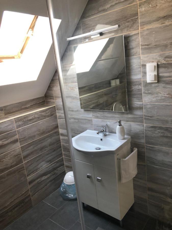 Pupos Apartman Szigliget Exterior foto