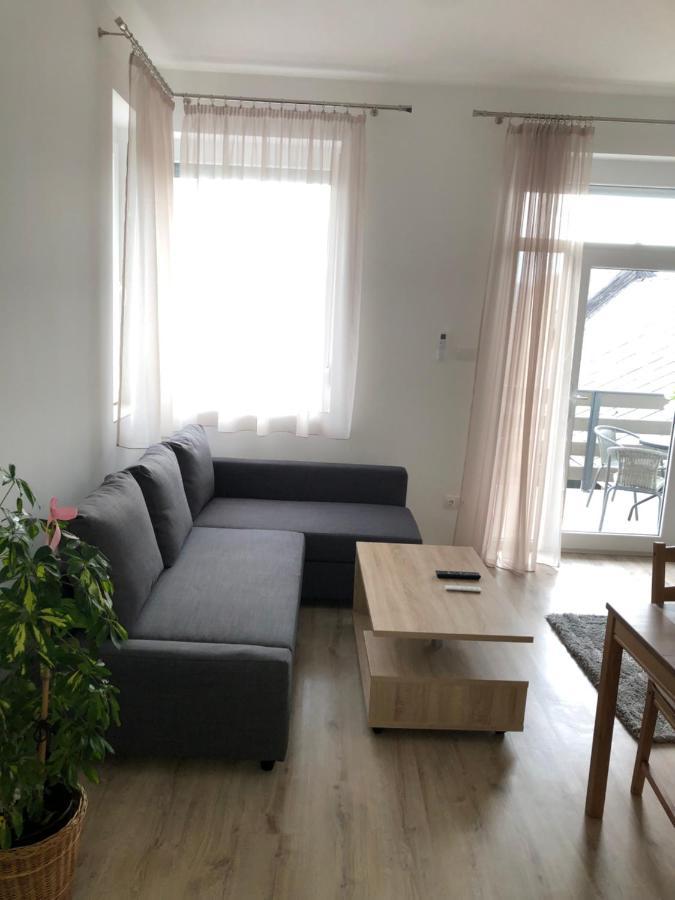 Pupos Apartman Szigliget Exterior foto